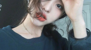 女士头像图片,展现个性魅力，捕捉优雅瞬间”